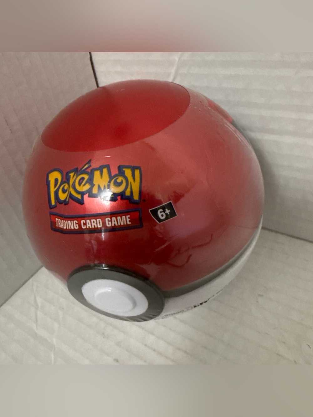 Pokemon Fall 2025 Collectors Poke Ball Tin - GREAT BALL (3 packs & Stickers)
